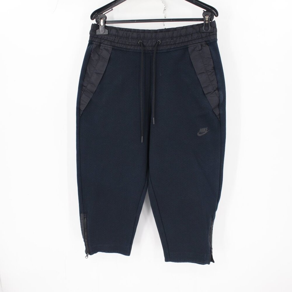 Nike Capri pants Women's medium Tech Fleece Cropped drawstring pockets elastic